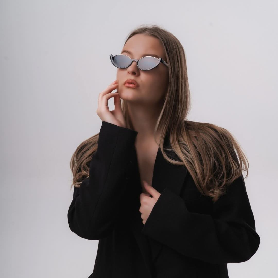 Cecile Black Okulary przeciwsłoneczne