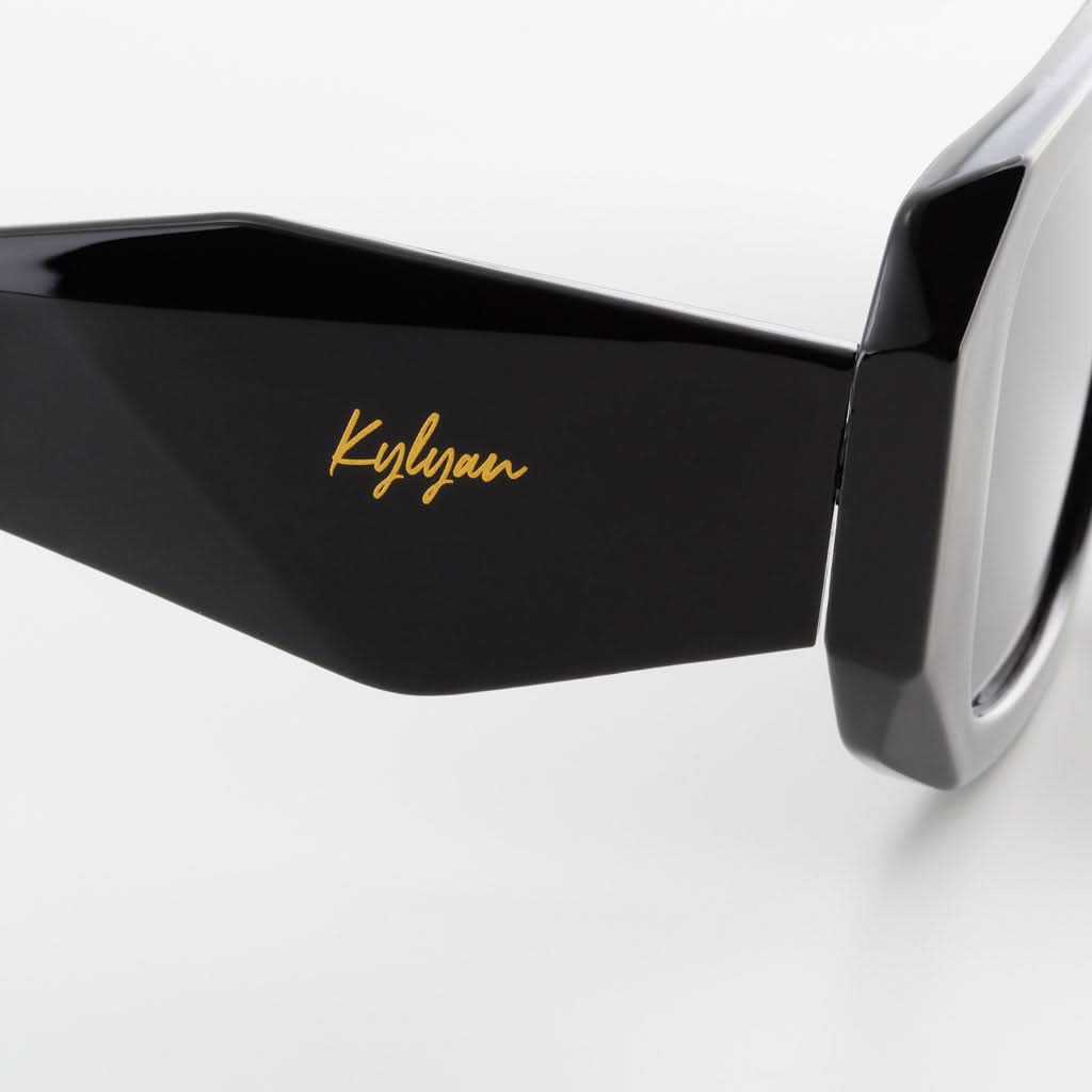 Laura okulary przeciwsłoneczne