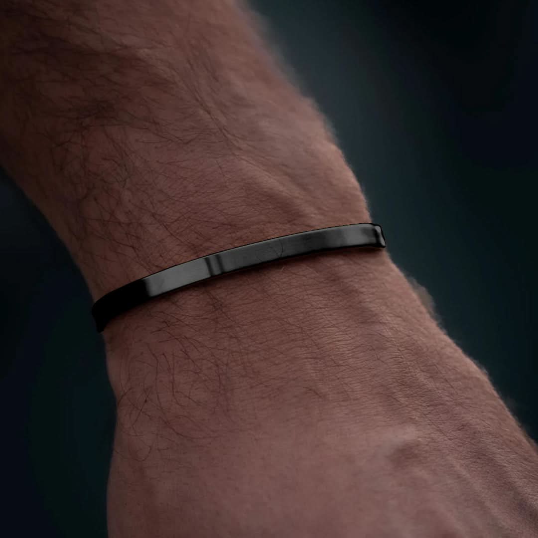 Kylyan Cuff czarna bransoleta