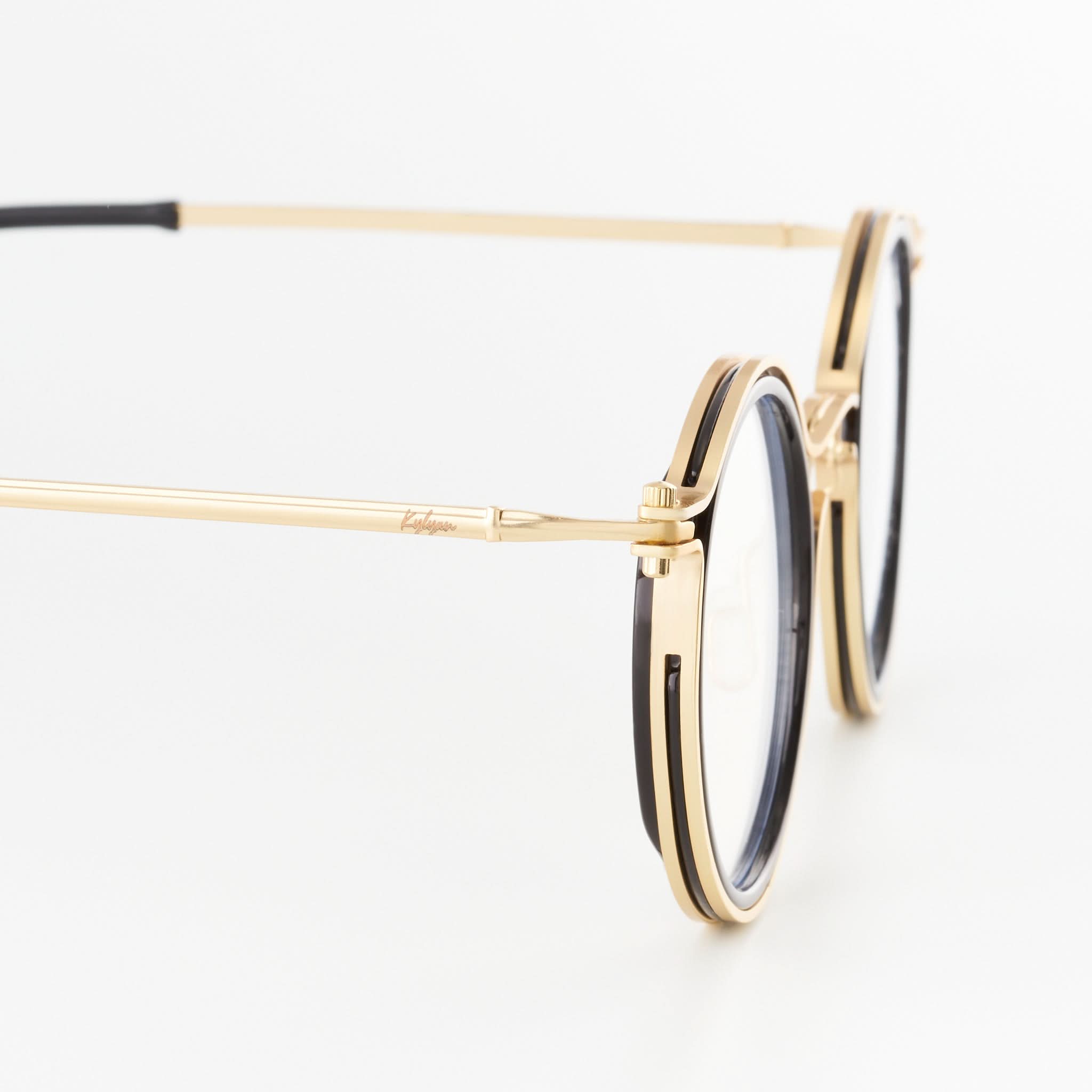 Stivie okulary